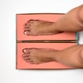 Exploring the Benefits of Custom Inserts for Foot Pain Relief